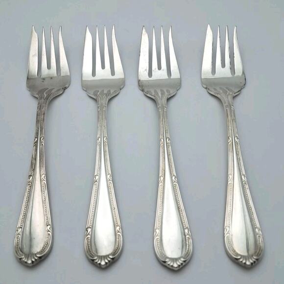 Gorham Silverplate 4 Piece Salad Forks Beaded Korea Flatware Silverware - Picture 1 of 3